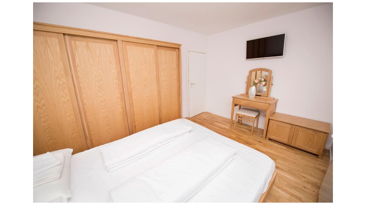 Room picture 2
